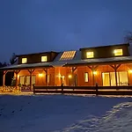 Gosciejowka Na Skraju Lasu Chalet