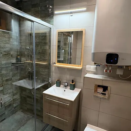 Gosciejowka Na Skraju Lasu Chalet *