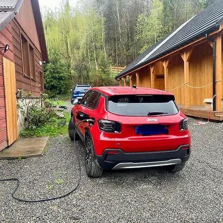 Gosciejowka Na Skraju Lasu