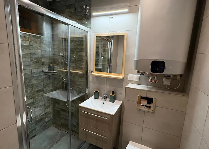 Gosciejowka Na Skraju Lasu Chalet *