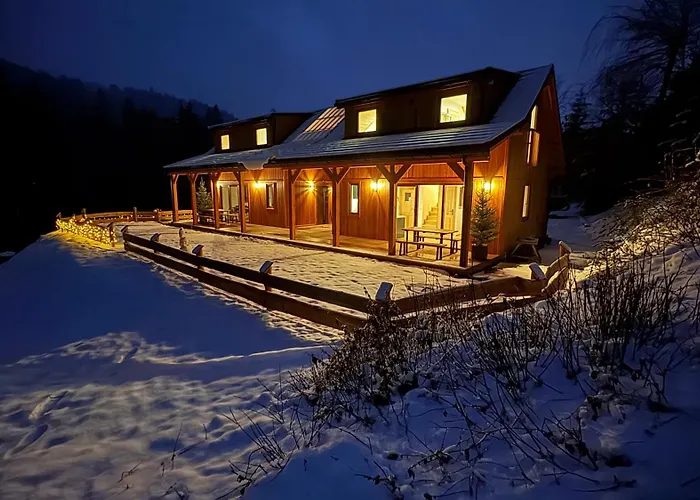 Gosciejowka Na Skraju Lasu