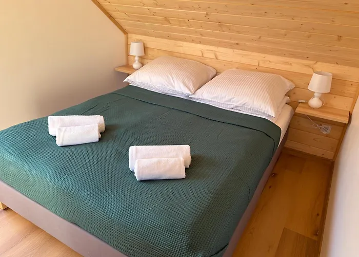 Gosciejowka Na Skraju Lasu *